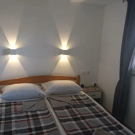 Lejlighed Matanovi Dvori *